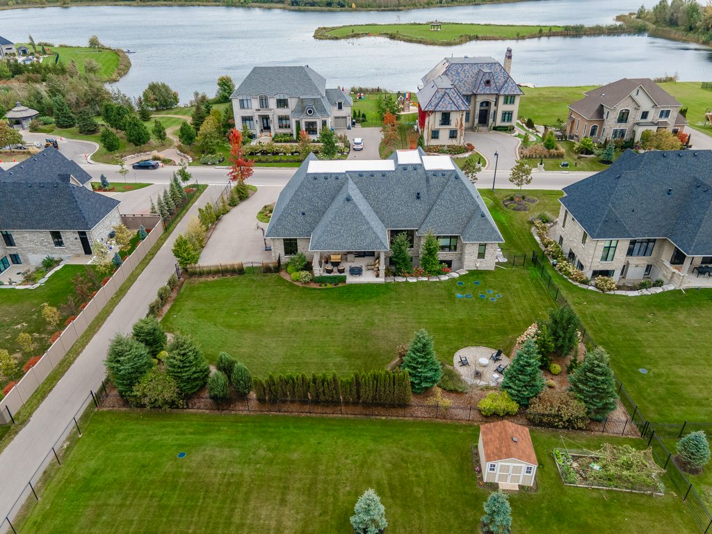 Eve Claxton Official site